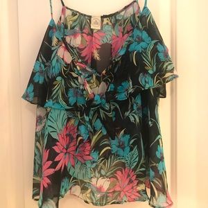 Anthropologie Paper crane Loose Floral Tank Top